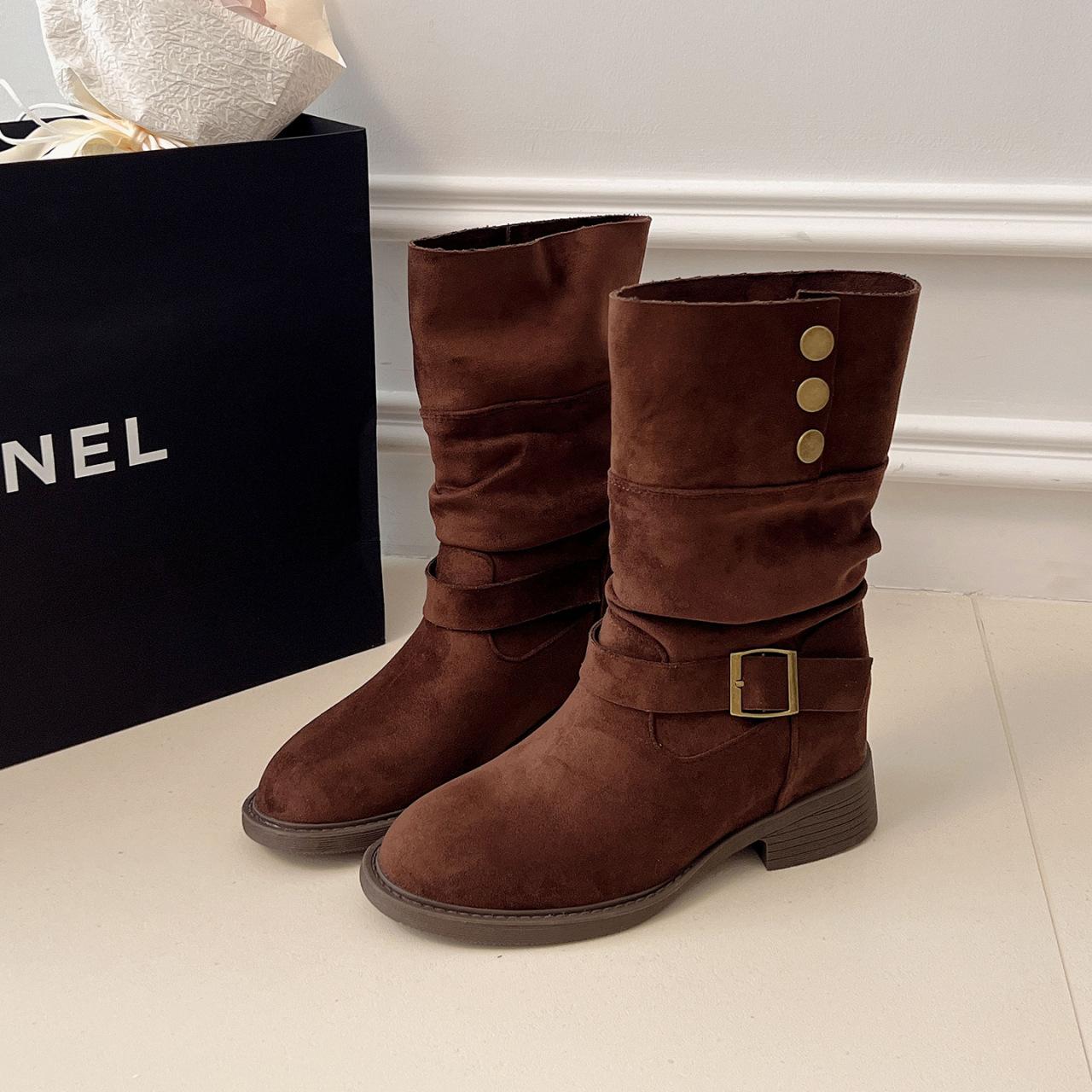 

Retro suede two-wear stacking boots, new Maillard versatile trend short boots, fashionable medium boots in autumn and winter 2025 40 светло-коричневого