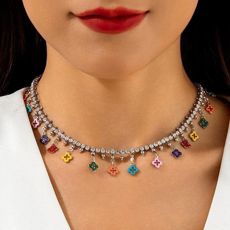 Accessories, Full Diamond Necklace, Personalized Oil Drop Clover Flower Clavicle Necklace Accessories Women