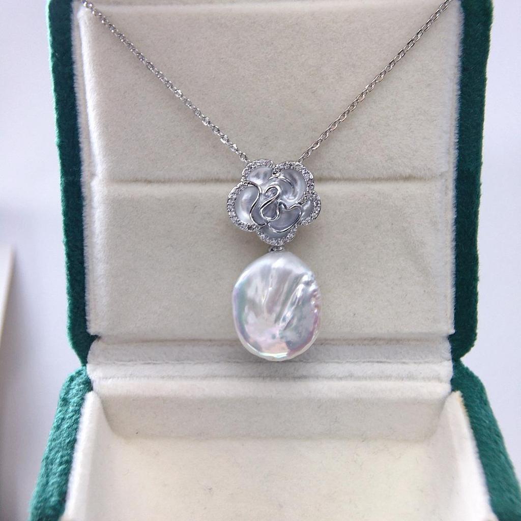 Zhuji Classic Camellia Baroque Pearl Pendant Necklace with Micro-Paved Zircon