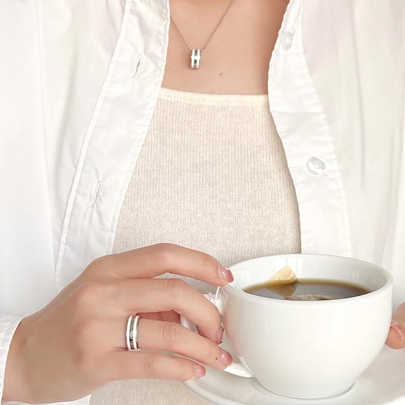 DANIEL WELLINGTON Clavicle Chain, Textured Ring, Alloy Necklace, Same Style for Men and Women, Couple Model N304N305