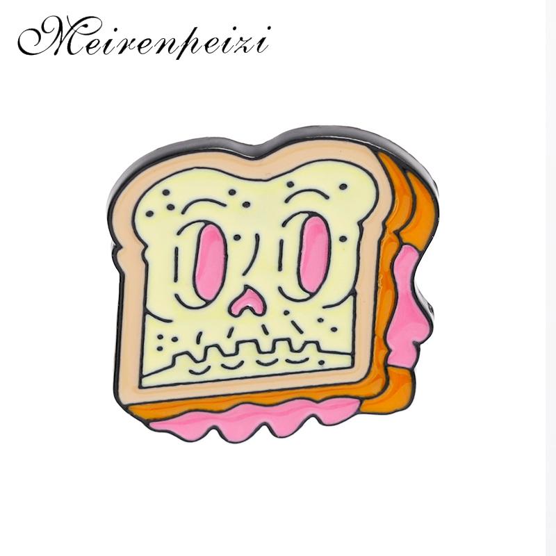 

4 Styles Wacky Fast Food Figure Design Enamel Brooches Kidding Hotdog Pizza Doughnut Sandwich Bread Shaped Pins