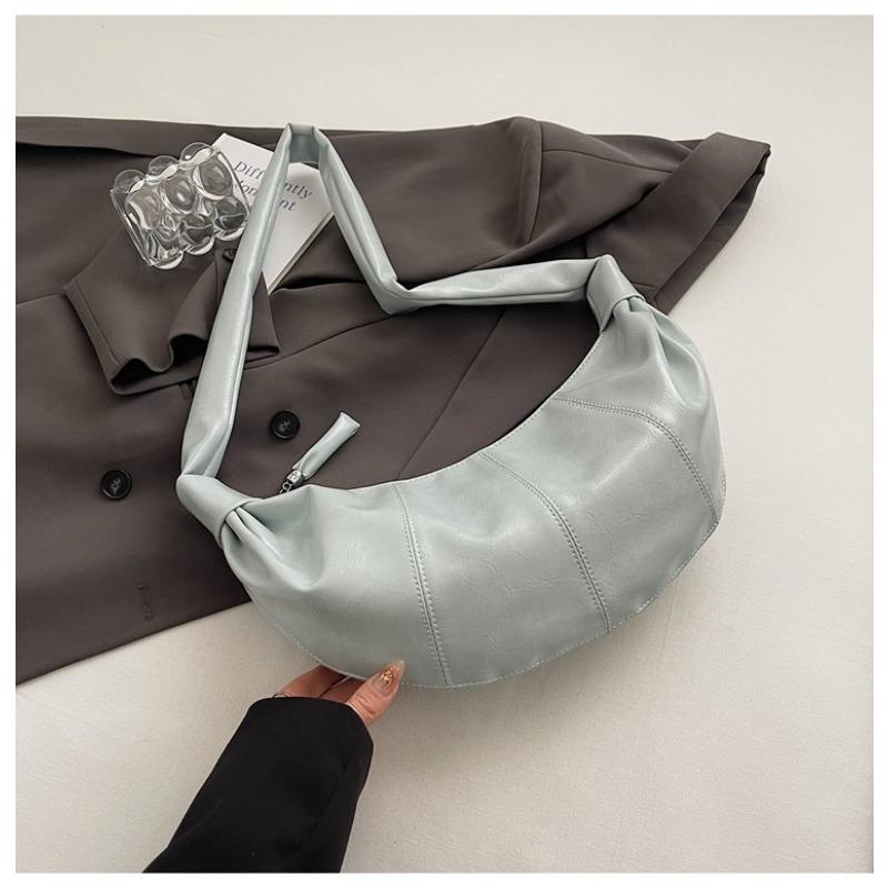 Soft Leather Shoulder Bag Crescent Armpit Bag New Horn Dumpling Bag Large Capacity Minimalist Lazy Wind Messenger Bag