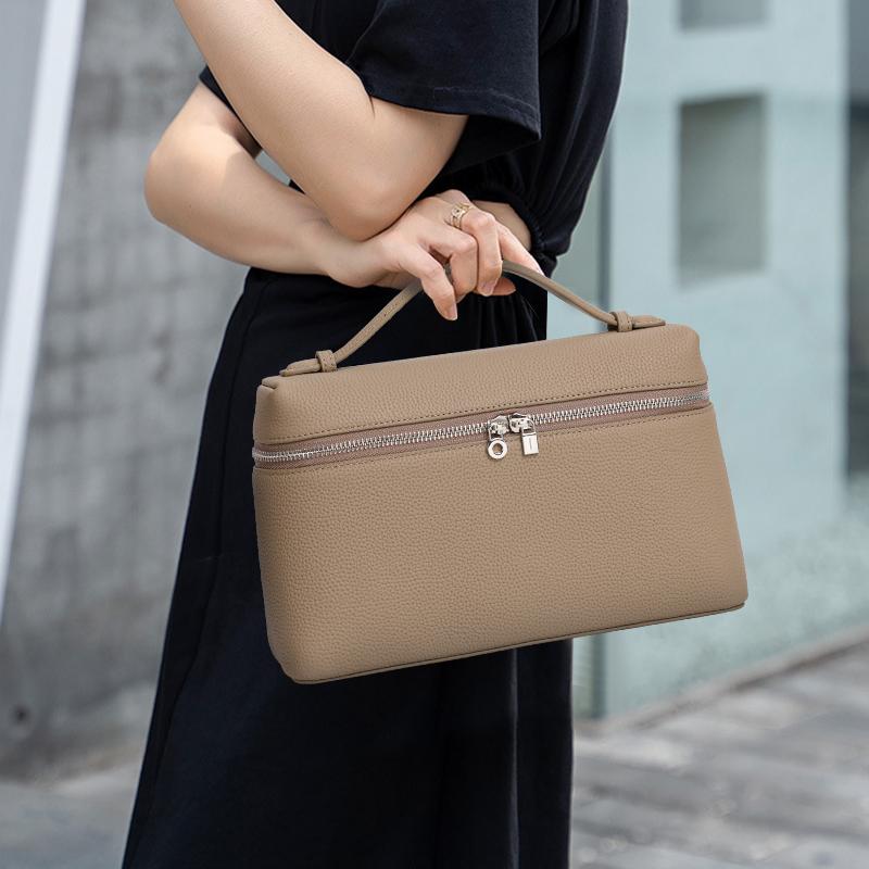 Новая женская маленькая квадратная сумка, модная и универсальная сумка через плечо из высококачественной коровьей кожи