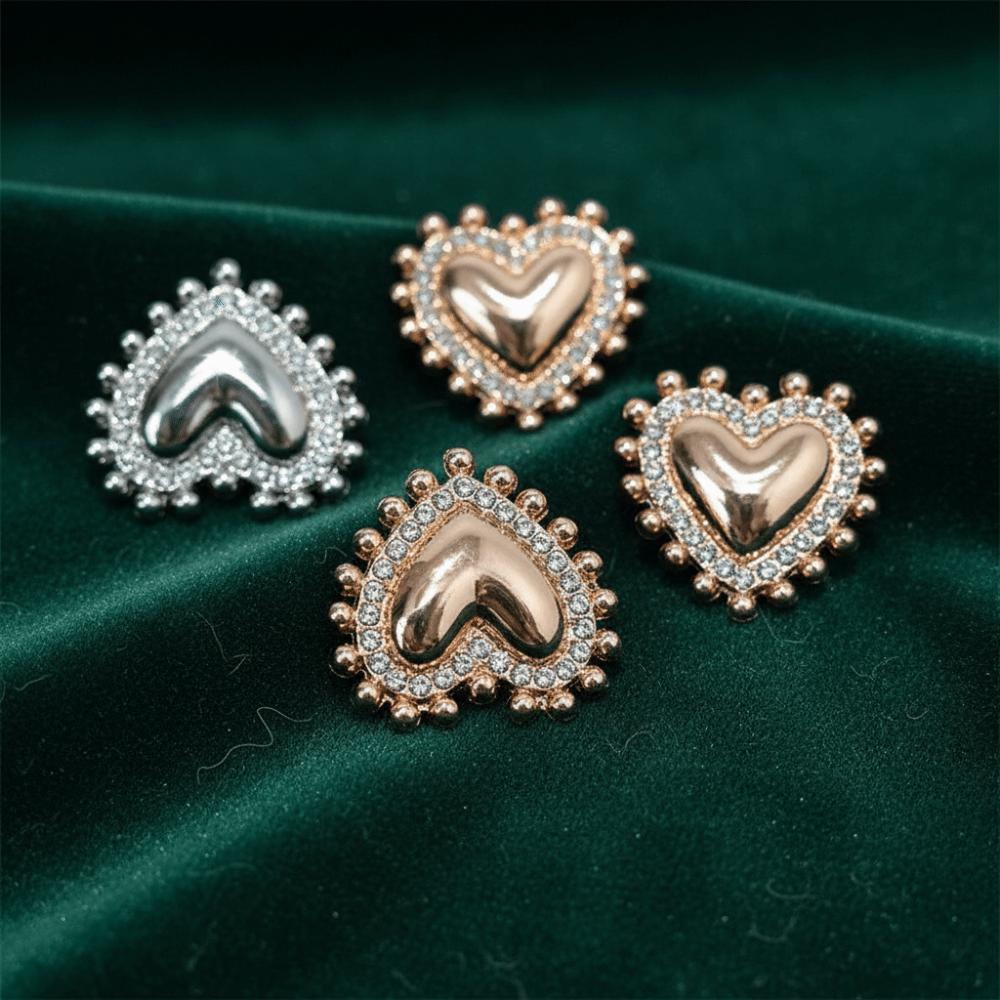 8Pcs 19/25MM Size Metal Shank Buttons Vintage Sewing Buttons Luxury Heart-Shaped Buttons DIY Outfit
