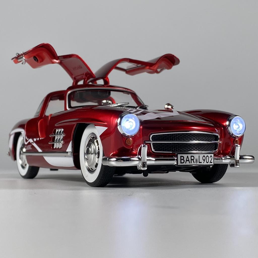 1:24 Benz 300SL Coca Cola Pepsi Cola Classic Vintage Car Alloy Diecast Model Car Front Desk Display Decoration Ornaments Holiday