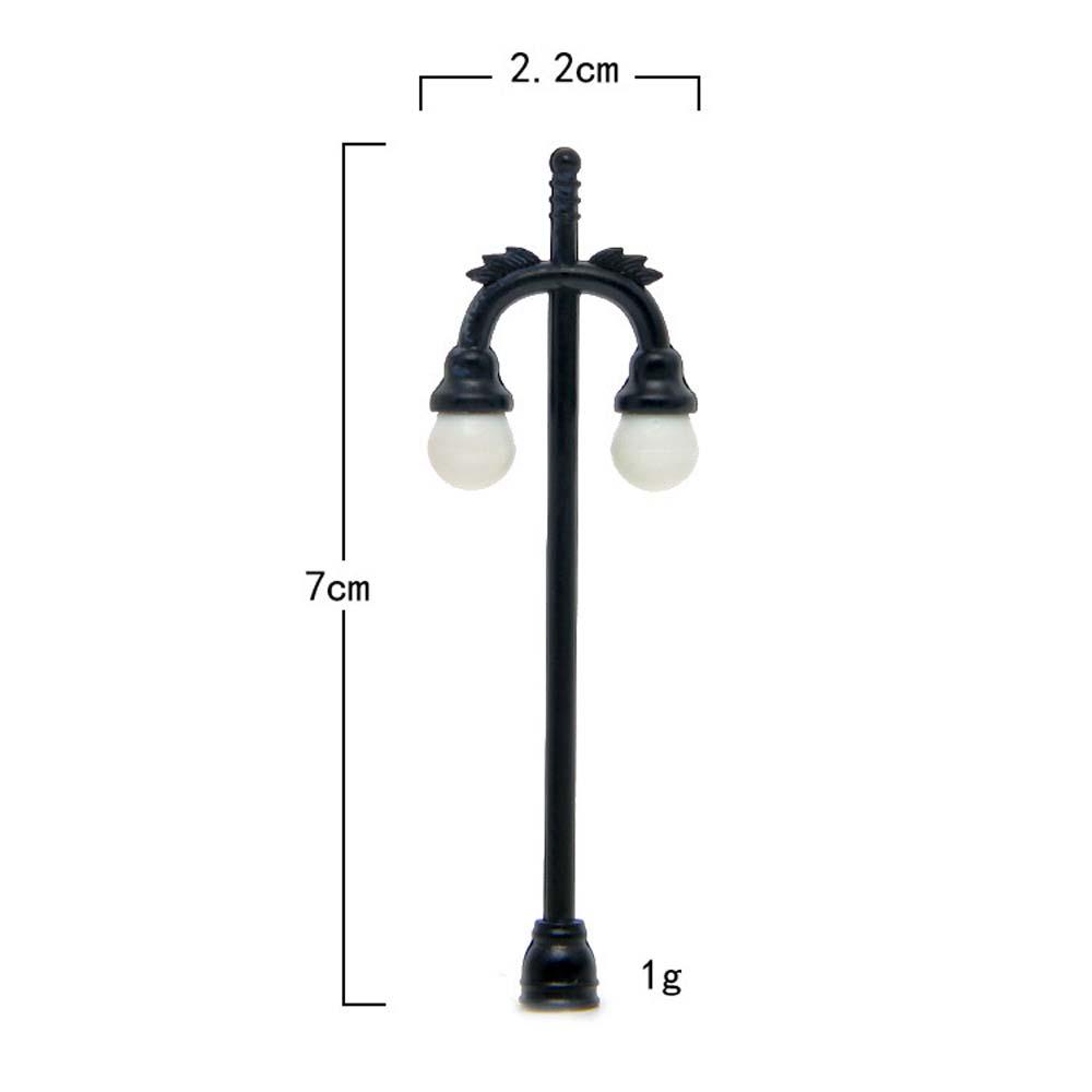Retro Mini Street Lamp Miniature Garden Ornament Streetlight Figurines Fairy Garden Decoration Resin Craft Micro Landscaping