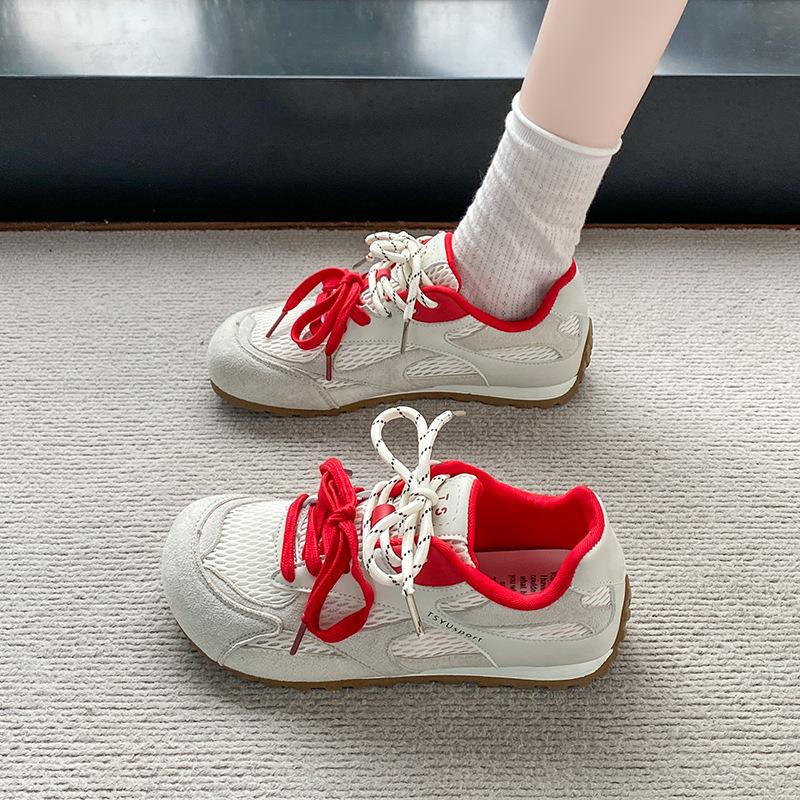 Sneakers women's new mesh breathable shock absorption lightweight running shoes are not tired