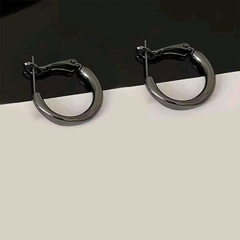 Simple Light Luxury Circle Earrings, Metal Cold Style Fashion Versatile Earrings, Niche Design Earrings