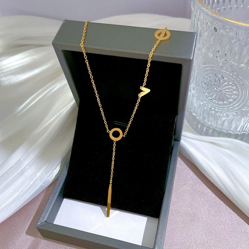 

Love Minimalist Style Couple Furnace Real Gold Necklace Female Collarbone Chain With Jewelry