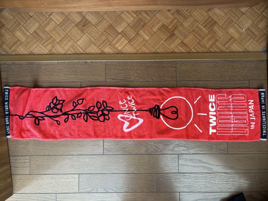 

[USED] TWICE LIGHTS IN JAPAN Towel
