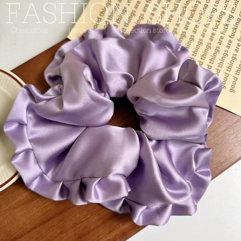 Oversized Korean Ballet-Style Satin Hair Tie with Ruffled Edges - Elegant and Fashionable Bun Accessory