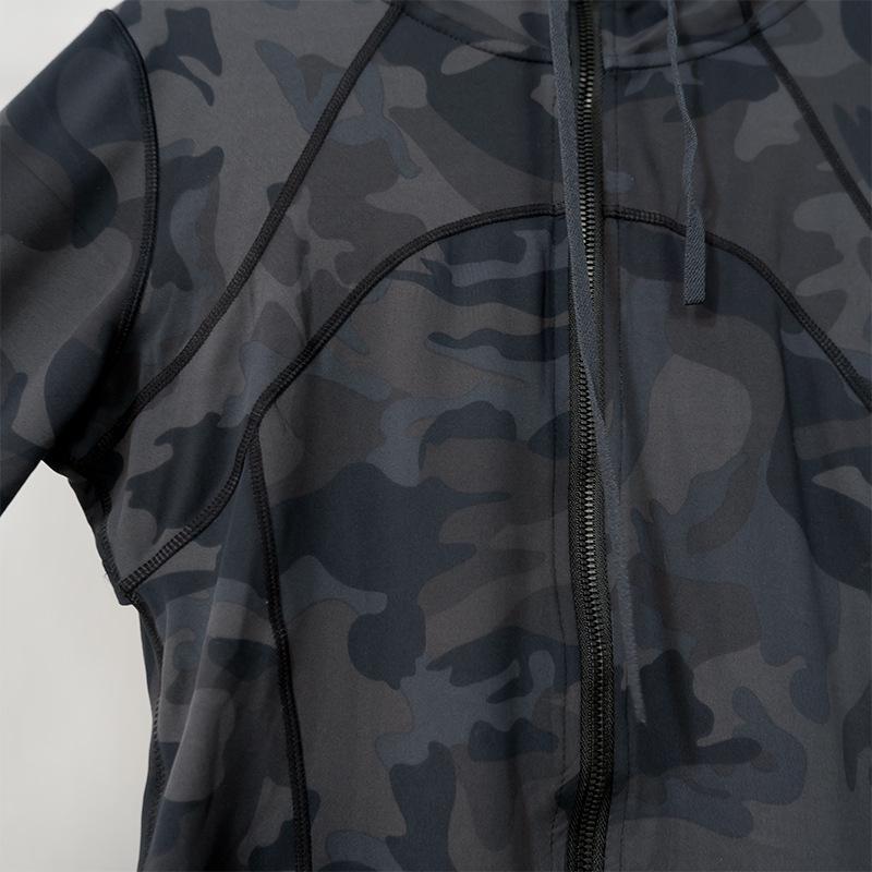 Damen Yoga Sportjacke mit Kapuze - Doppelseitig gebürstet, Hohe Elastizität, Slim Fit, Nude Feeling.