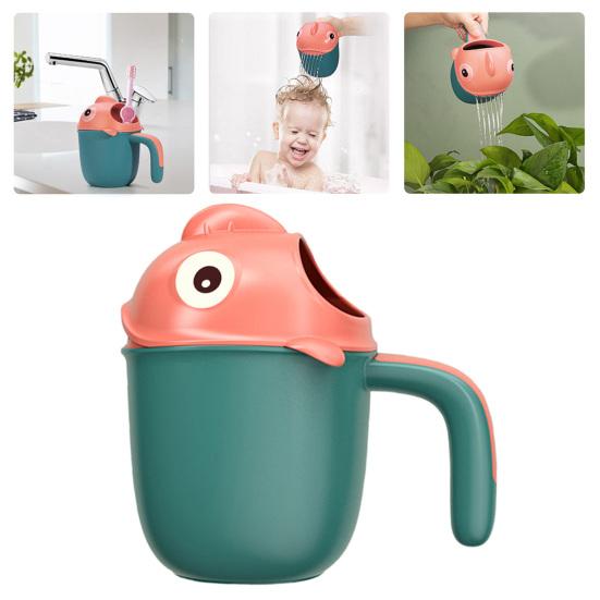 Baby Bath Skyllekopp for skylling av hår og kropp med grepsvennlig håndtak tegneseriedyrform Beroligende vannstrøm regndusj badeleke for barn