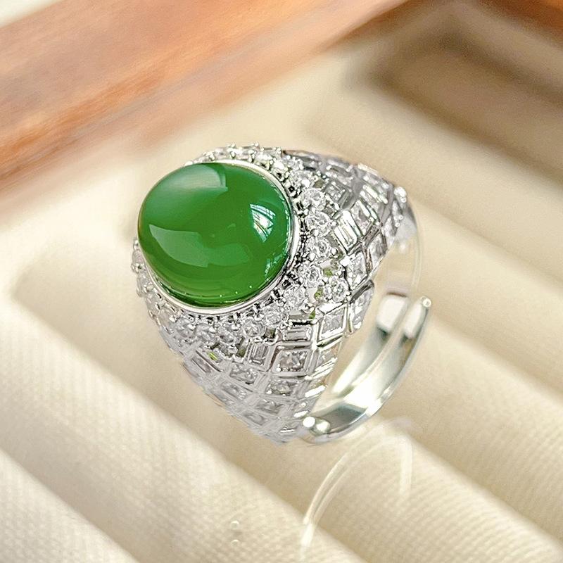 

Осенне-зимние украшения Имитация красного корунда Обычное Ретро Высококлассное кольцо Главный камень 10 * 12 opening adjustable