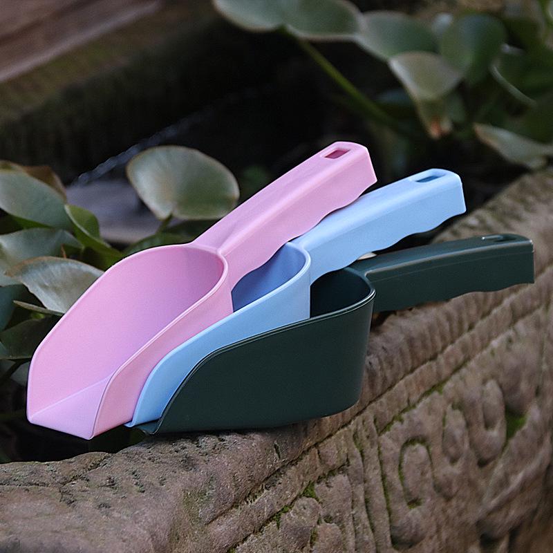 Multi-Spec Plastic Soil Shovel for Gardening, Vegetable Planting & Household Use