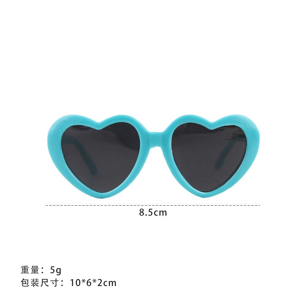 New dog headgear glasses cute pet Christmas funny glasses heart-shaped cat sunglasses pet glasses