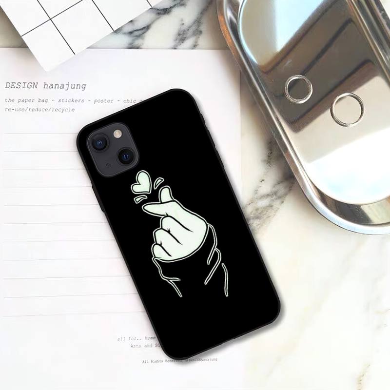 Love On the Finger Kpop Heart  Phone Case For iPhone 11 12 Mini 13 14 Pro XS Max X 8 7 6s Plus 5 SE XR Shell