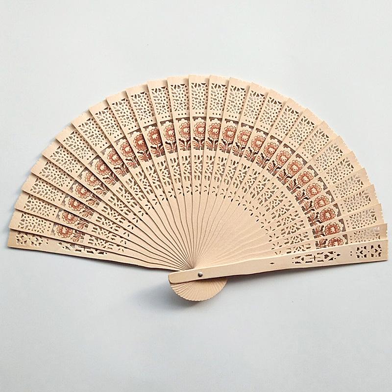 

Полый резной складной бамбуковый веер в китайском стиле, деревянный веер, старинный ручной веер, модное украшение для вечеринки, свадьбы, домашнего декора