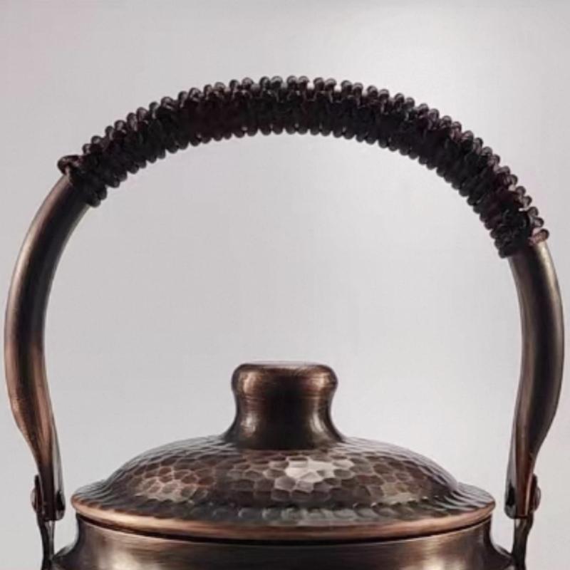 Vintage kávovar z čisté mědi, Ručně kovaný s texturou tkaniny, Přenosný, 1200 ml, Zesílený, Tepelně odolný, Konvice s filtrem, Ručně vyrobená čajová konvice