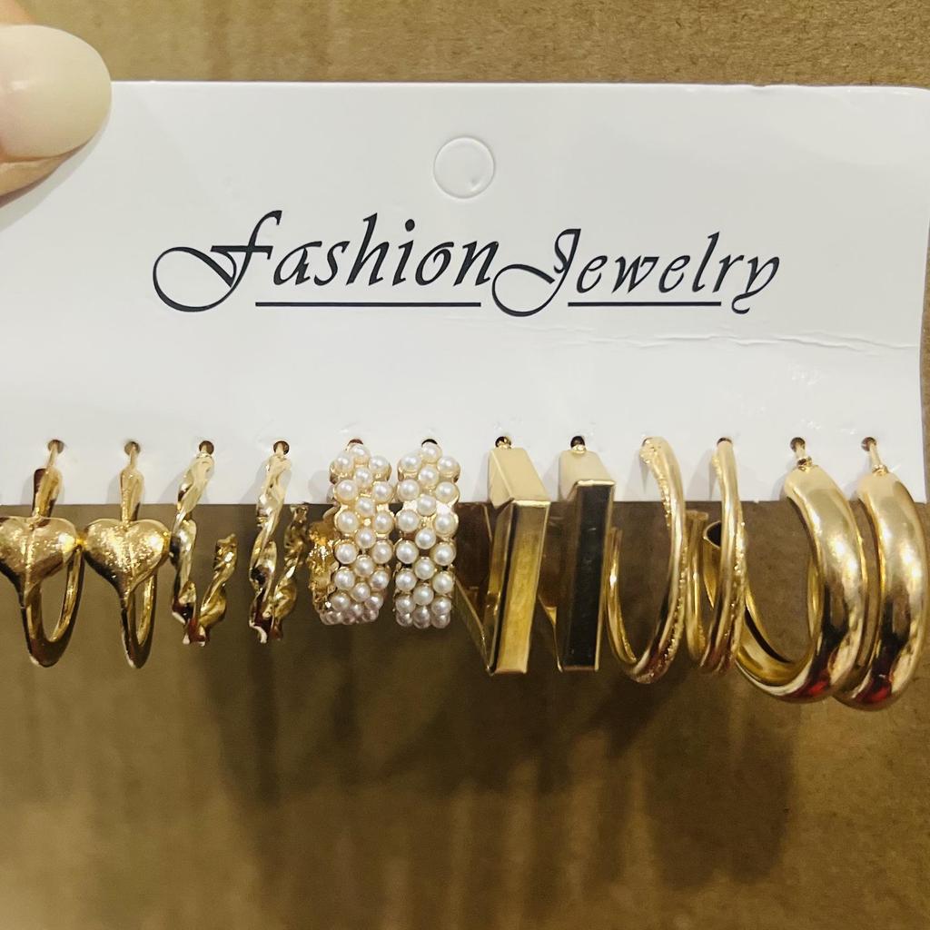 XP17 Perlenohrring-Set - Trendig und modisch