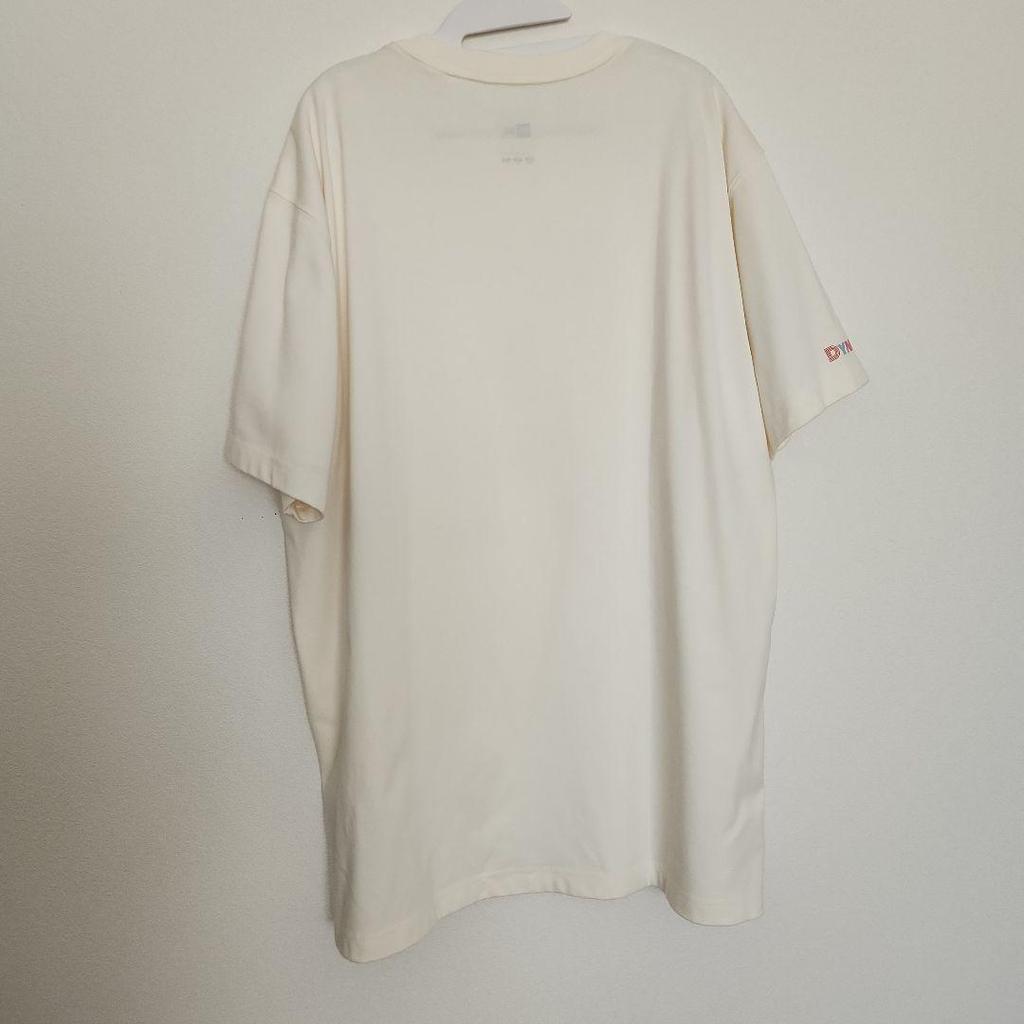 [USED] New Era Men's Short Sleeve BTS X MLB T-Shirt, Size L, Ivory