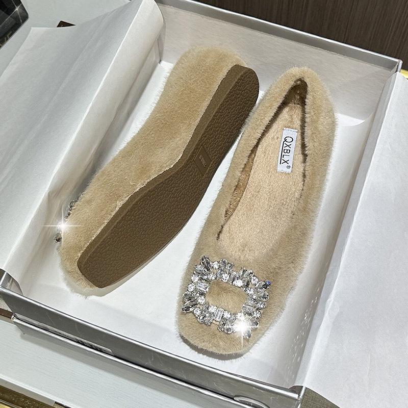 2025 Damen Winter Flauschige Samt-Loafer - Warme Slip-on Bohnenschuhe für Mütter