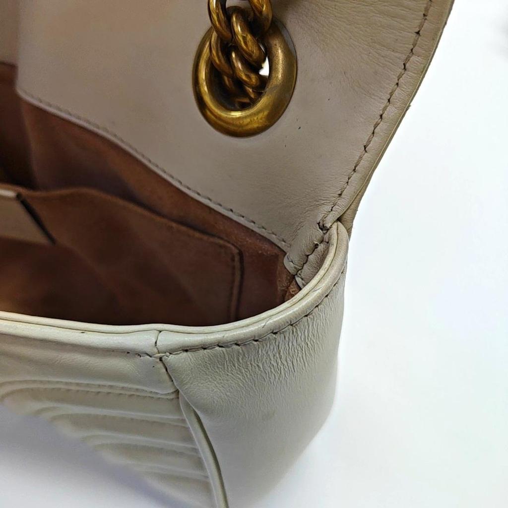 [Pre-Owned] Gucci GG Marmont Matelassé Mini Bag 'White' - Very Good #128IQDE