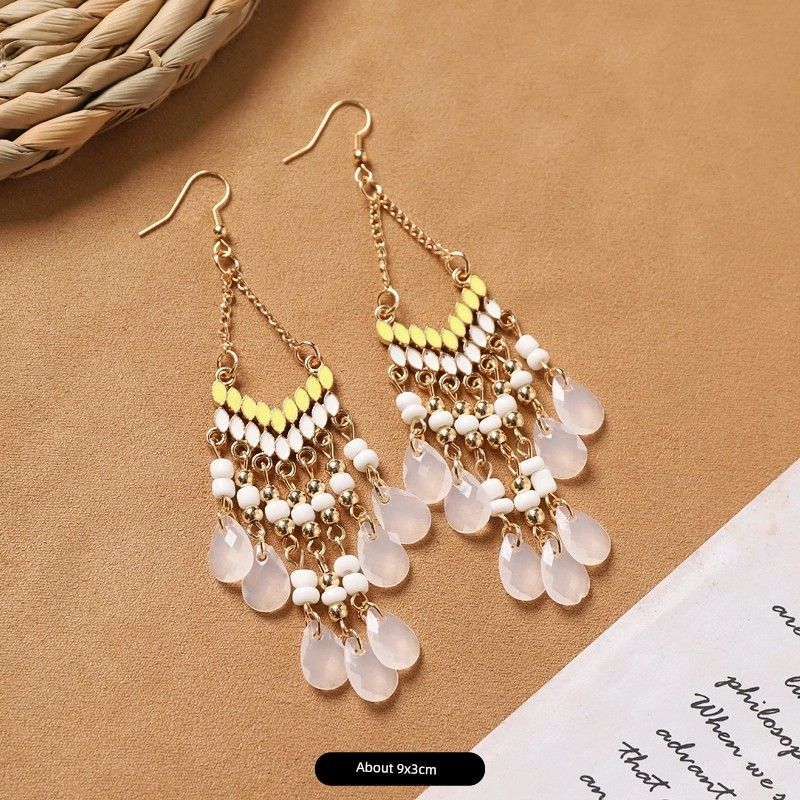 Ethnic Style Bohemia Feather Earrings White Long Style Fashion Retro Stylish Tassel Female Holiday Trip Shoot Earrings