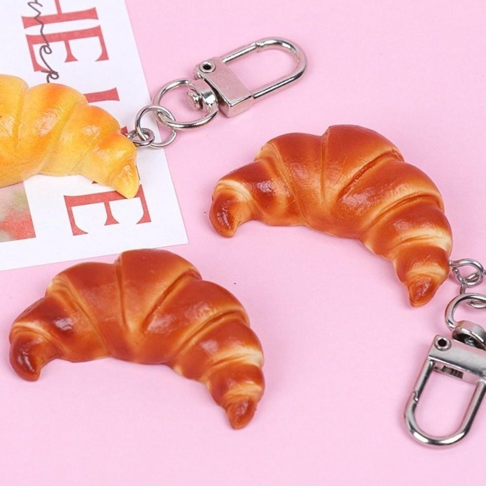 4.3cm Simulation Food Toy PVC Pretzel Pendant Creative Fake Food Pendant Gifts