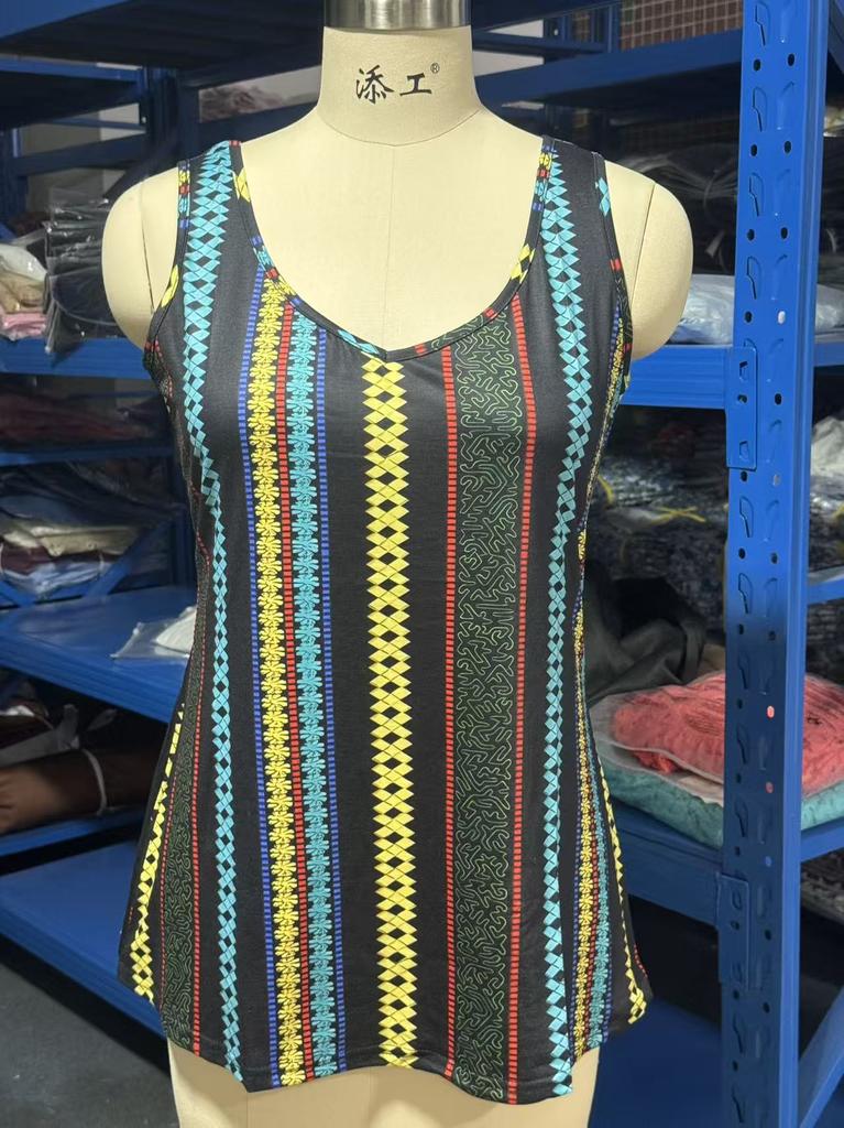 Women's V Neck Sleeveless Tank Top Loose Fit Vintage Floral Print Casual Vest Summer Fashion Basic Top
