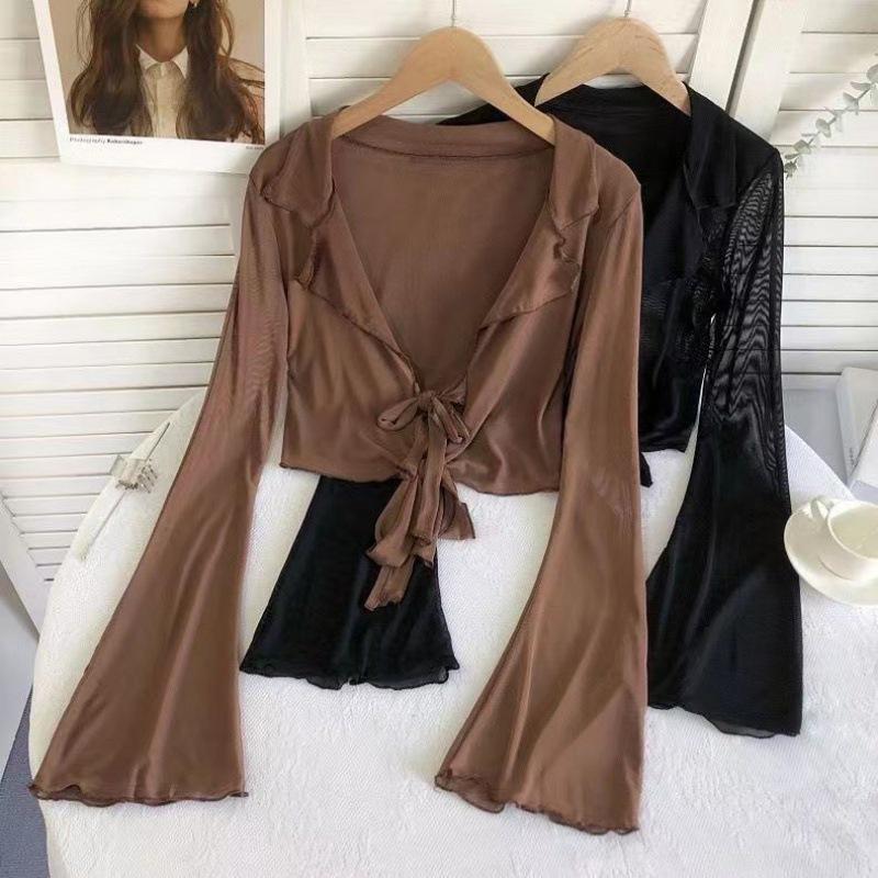 

2025 Spring/Summer Lazy Casual Lightweight Lace Bell Sleeve Cardigan for Sun Protection. XL (115-125 jin)