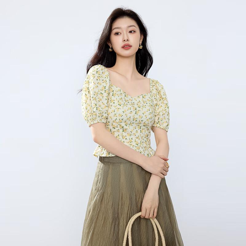 JOY SPEAKER Square Neck Short Sleeve Top