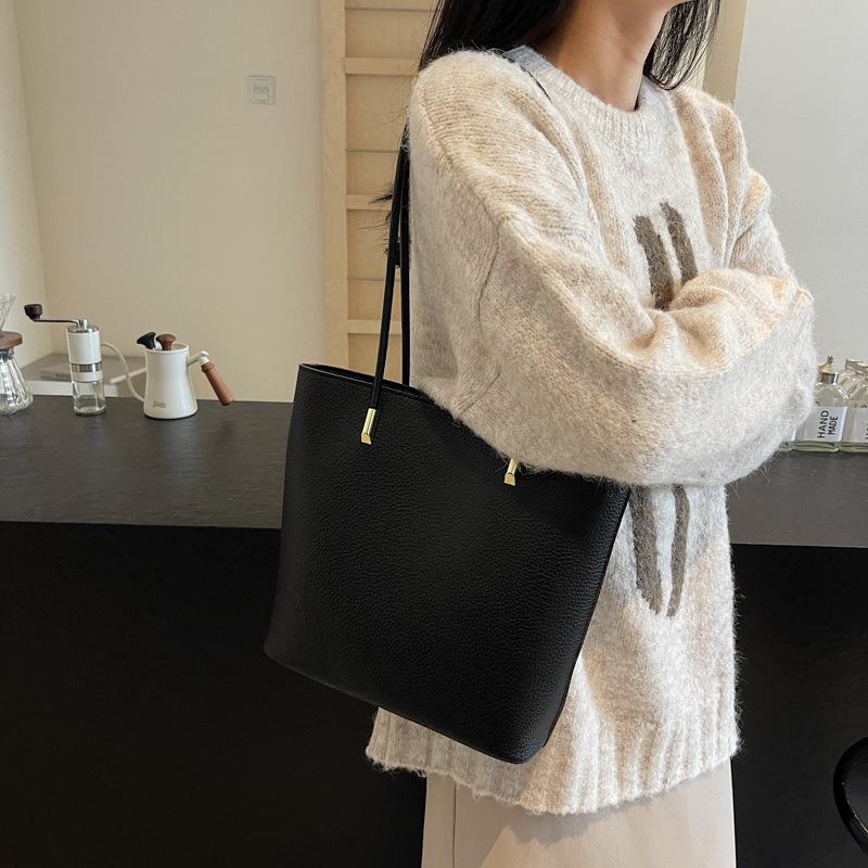 Bags Women'S Commuter Tote Bags Niche Casual Versatile Armpit Bags Retro Fashion Shoulder Bags