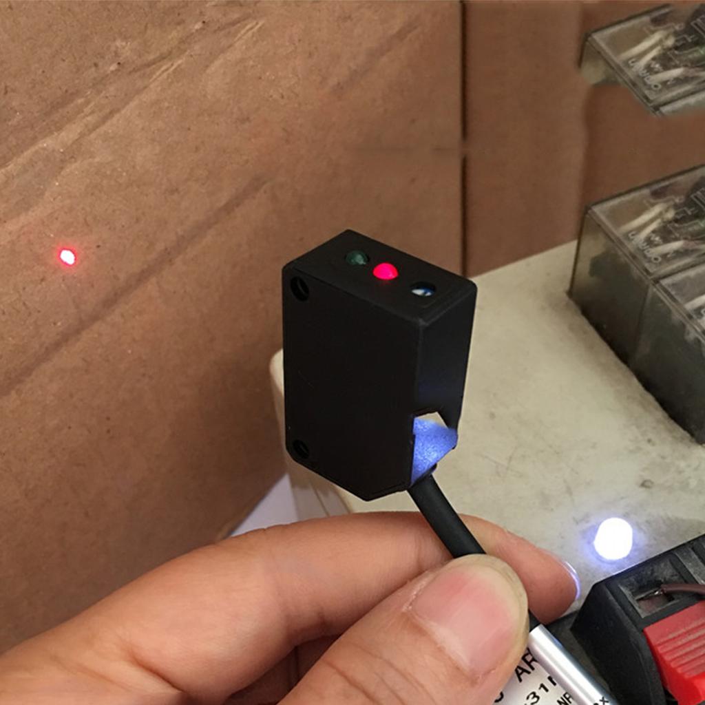 Square Laser Diffuse Reflection Photoelectric Switch Infrared Sensing Distance 200-300MM PNP Visible Light Normally Open