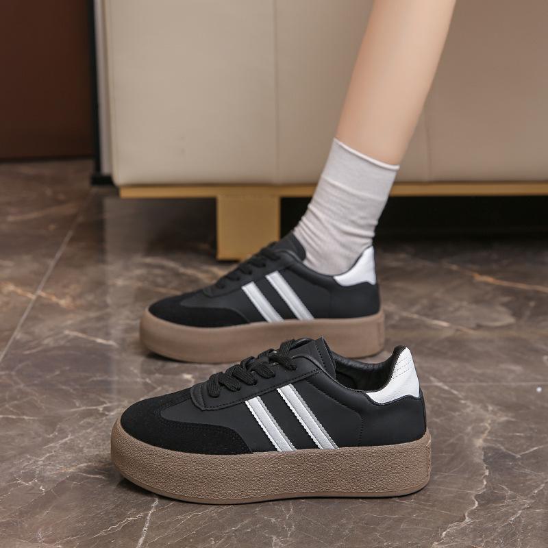 thick-soled German training shoes for women's 2025 autumn new soft-soled versatile white shoes with skirts, casual sports board shoes for women