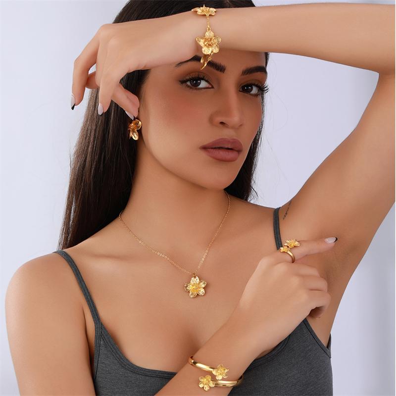 Trendy Gold Plated Floral Necklace Bracelet Ring Earrings Set Bridal Gift for Women Girls Wedding Party Anniversary Jewelry