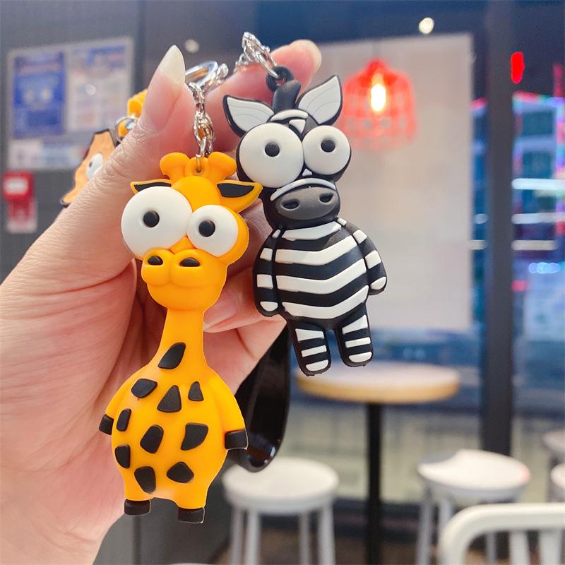 Cute Pop-Eyed Giraffe Keychain - Cartoon Animal Epoxy Bag Pendant