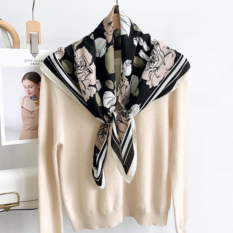 Autumn and winter vintage rose-print silk scarf for women, niche and sophisticated shawl for women, versatile silk wool large square scarf