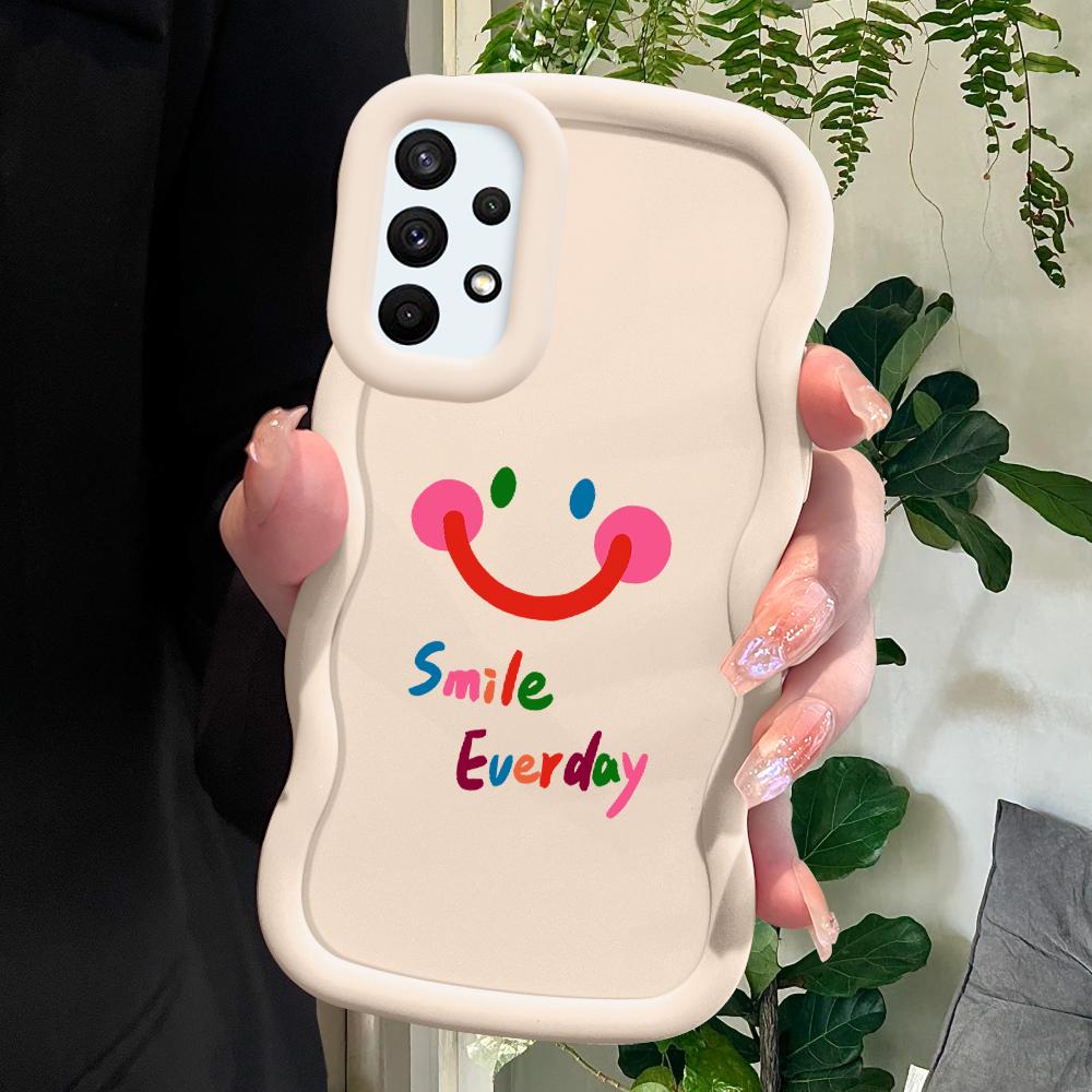 

Окрашенный узор Big Wave Edge Мягкий силиконовый материал Macaron чехол для телефона противоударный защитный резиновый чехол для Samsung Xiaomi Poco Redmi Samsung A36 5G белый