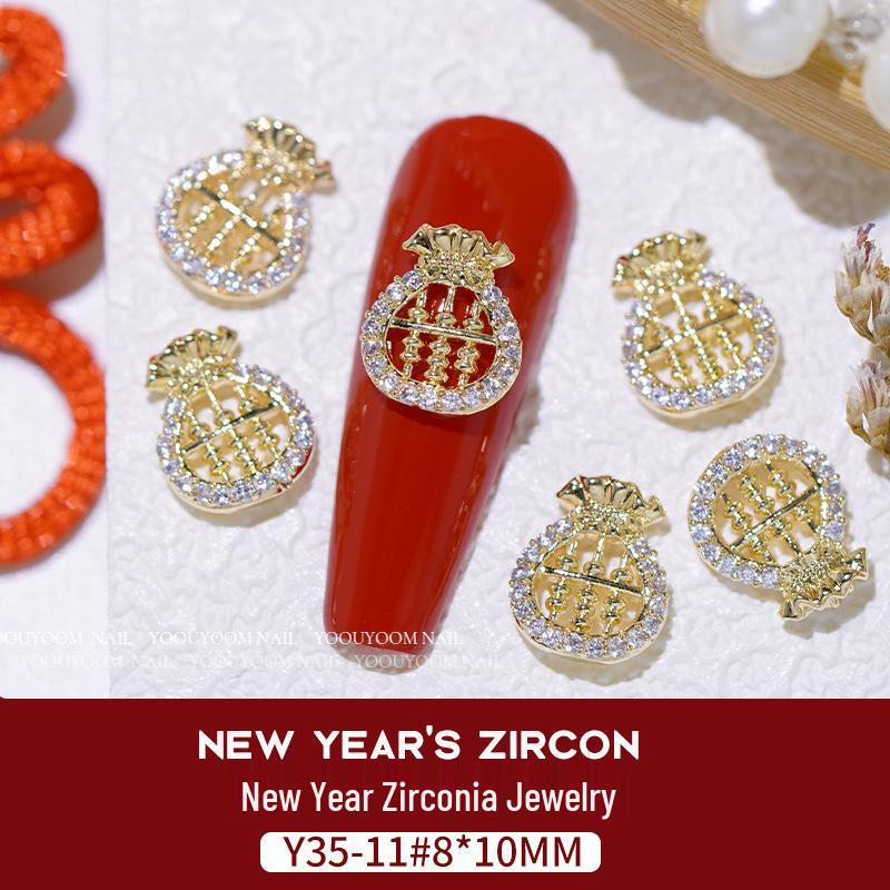 Nail Art Scintillante di Zirconia per Capodanno: Borsa del Denaro Attira-Ricchezza, Zucca di Lusso con Diamanti e Ornamenti per Unghie Oro/Argento