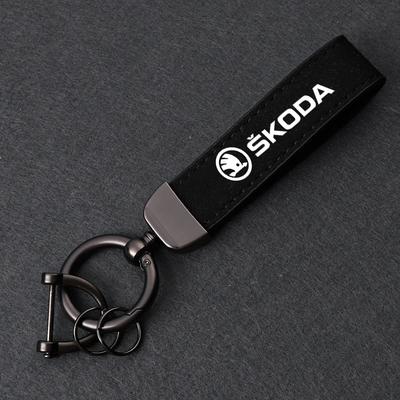 RKGU1 Hochwertiger Wildleder Auto Schlüsselanhänger Zinklegierung Hufeisen Schlüsselanhänger Für Octavia Fabia Kamiq Kapoq Kodiaq Rapid SCALA Superb