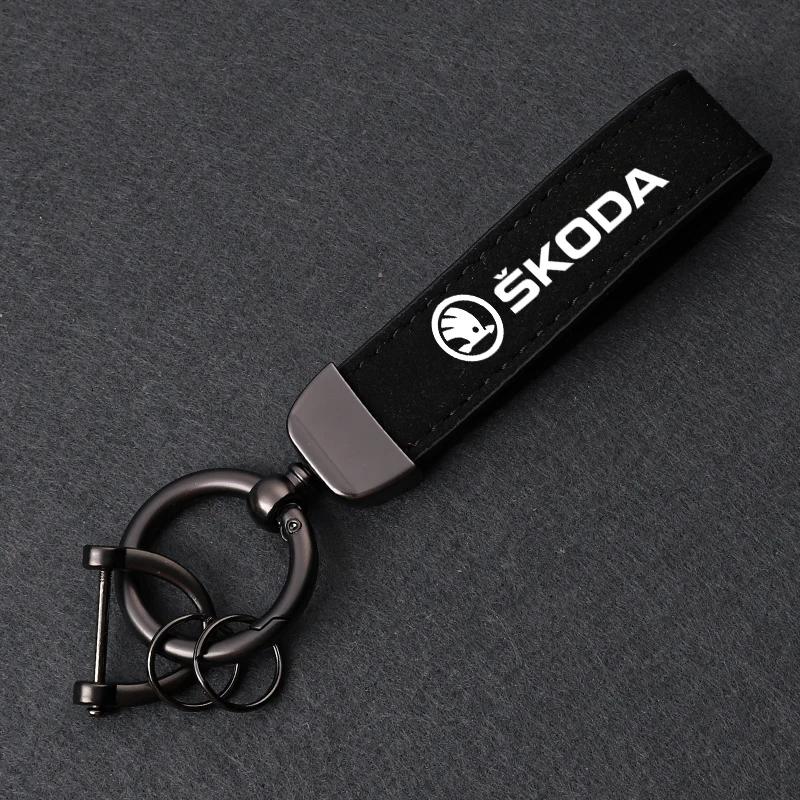 Hochwertiges Wildleder Auto Schlüsselanhänger Zinklegierung Hufeisen Schlüsselring Für Skoda Octavia Fabia Kamiq Kapoq Kodiaq Rapid SCALA Superb dncp95 schwarz
