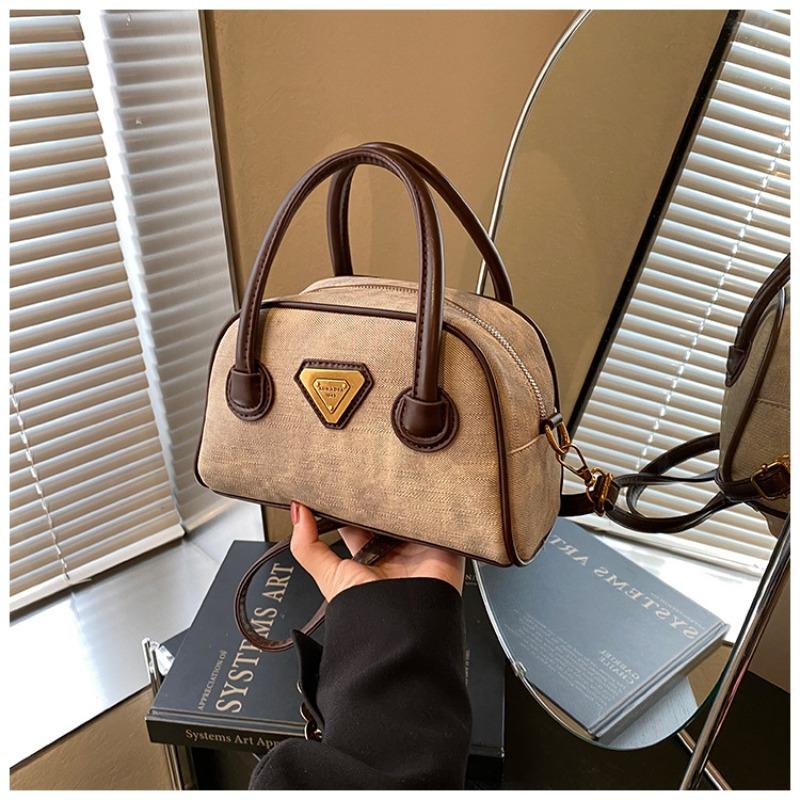 Niche Texture Underarm Commuter Handbag New Retro Bowling Bag Versatile Shoulder Pillow Bag