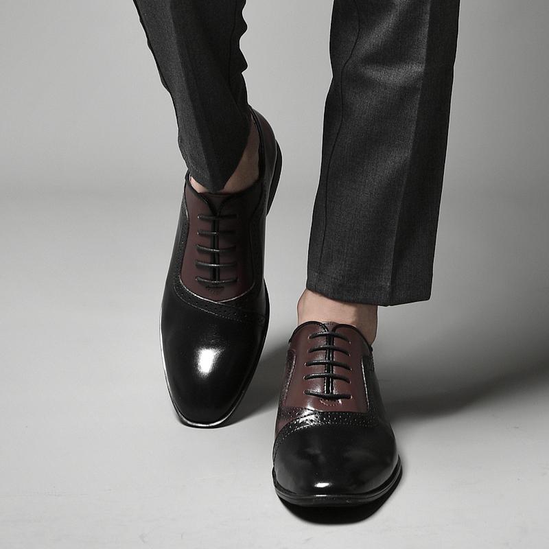 Sapatos masculinos de couro legítimo de alta qualidade, elegantes, formais, para escritório, Oxfords, sapatos de casamento, com cadarço, sapatos de couro empresarial, feitos à mão, pretos