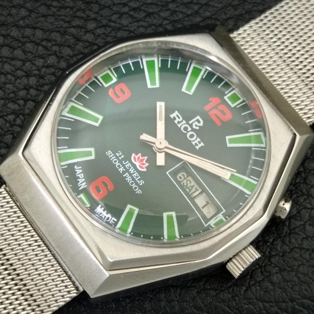 VINTAGE RICOH R31 AUTOMATIC JAPAN MENS GREEN COLOR DIAL WATCH A707951-1