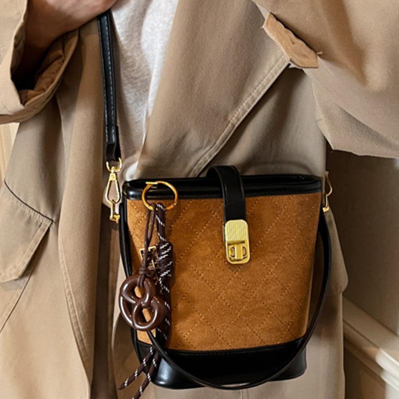 Herbst einfache Handtasche kleine Tasche Damen neue hochwertige Beuteltasche Rautenmuster lässige Schulter-Umhängetasche