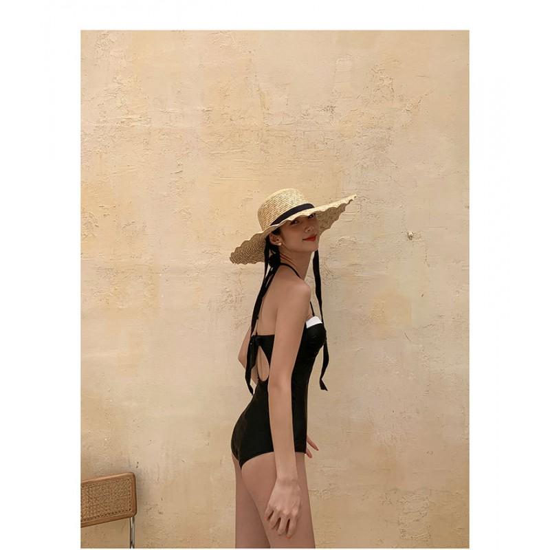Womens Modest One-Piece Swimsuit With Underwire Support Slimming Halter Neck Black Swimwear Resort Vacation