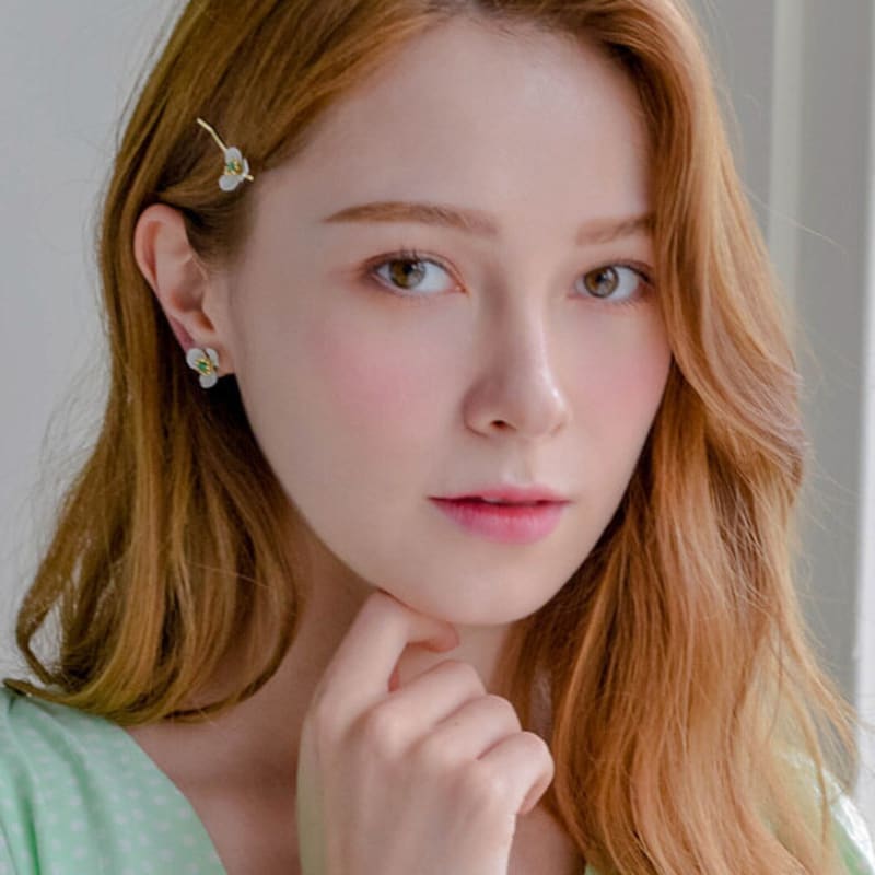 Dana Burton Elena Glass Hairpin