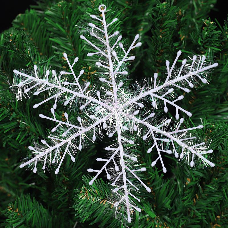 

Пластиковые снежинки 11 см для украшения окон 11cm (3 pieces per pack) 5g