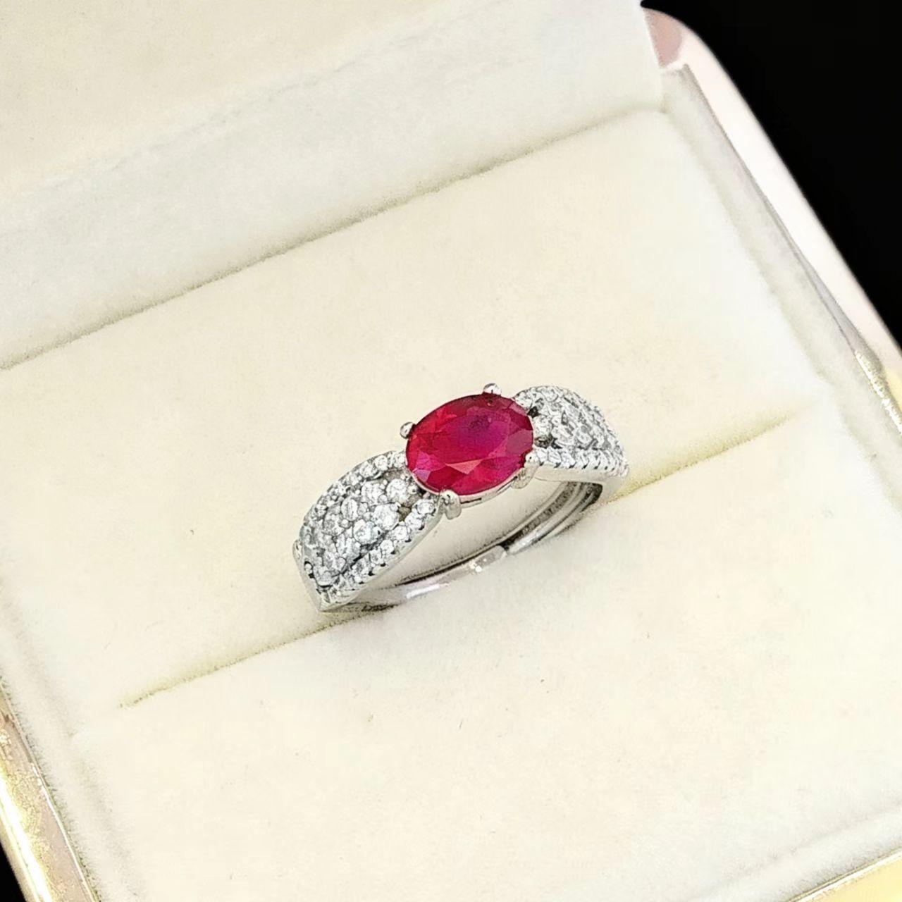 

Fashion Jewelry Cultivated Sapphire Ring High Texture Group Set Design Coconut Egg Emerald Ring opening adjustable